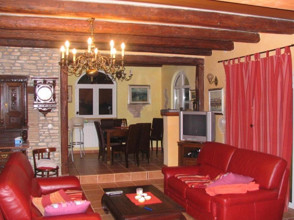 Villa In Funtana With Private Tenniscourt Экстерьер фото